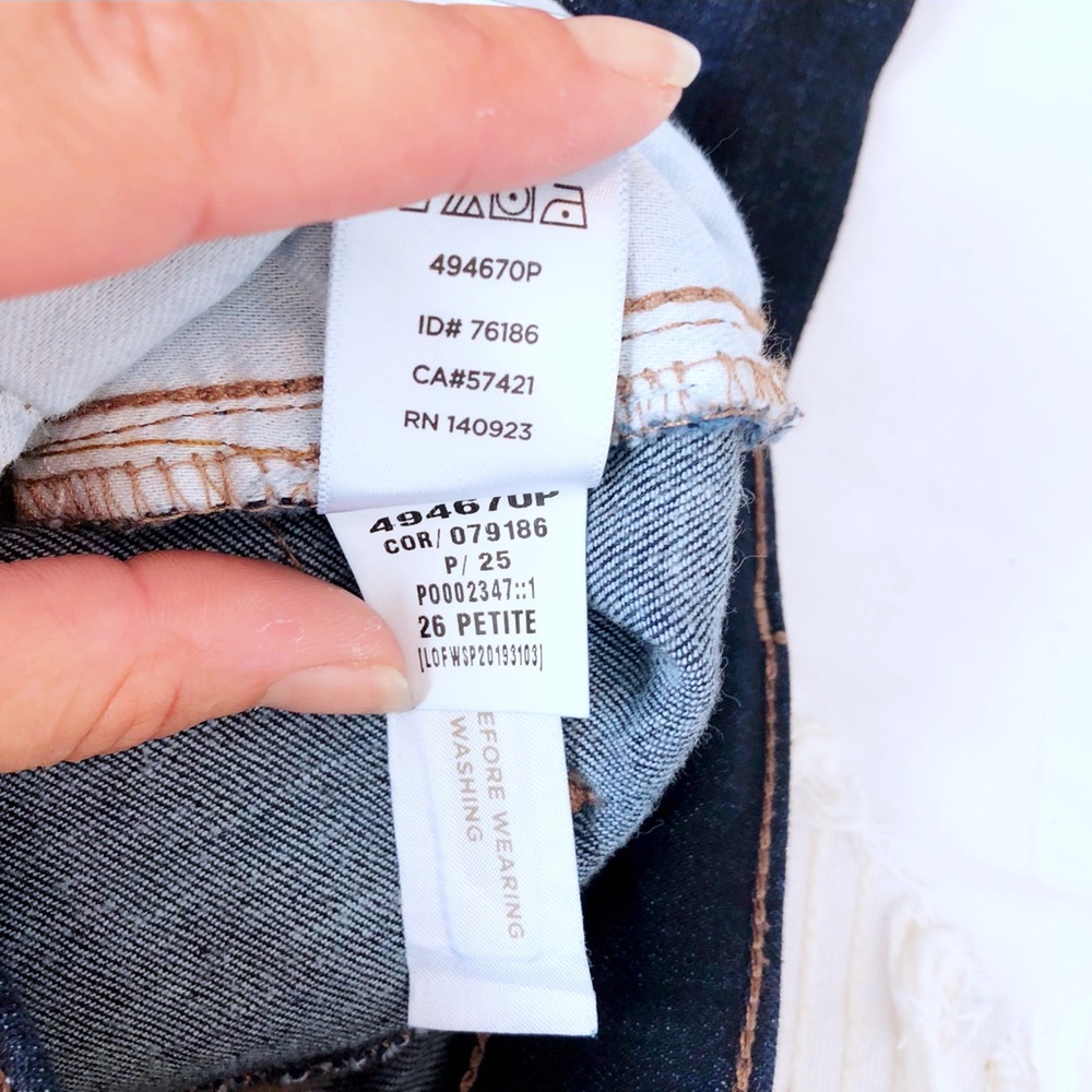 NWOT LOFT Slim Pocket Modern Skinny Jeans Dark Indigo - Picture 8 of 9